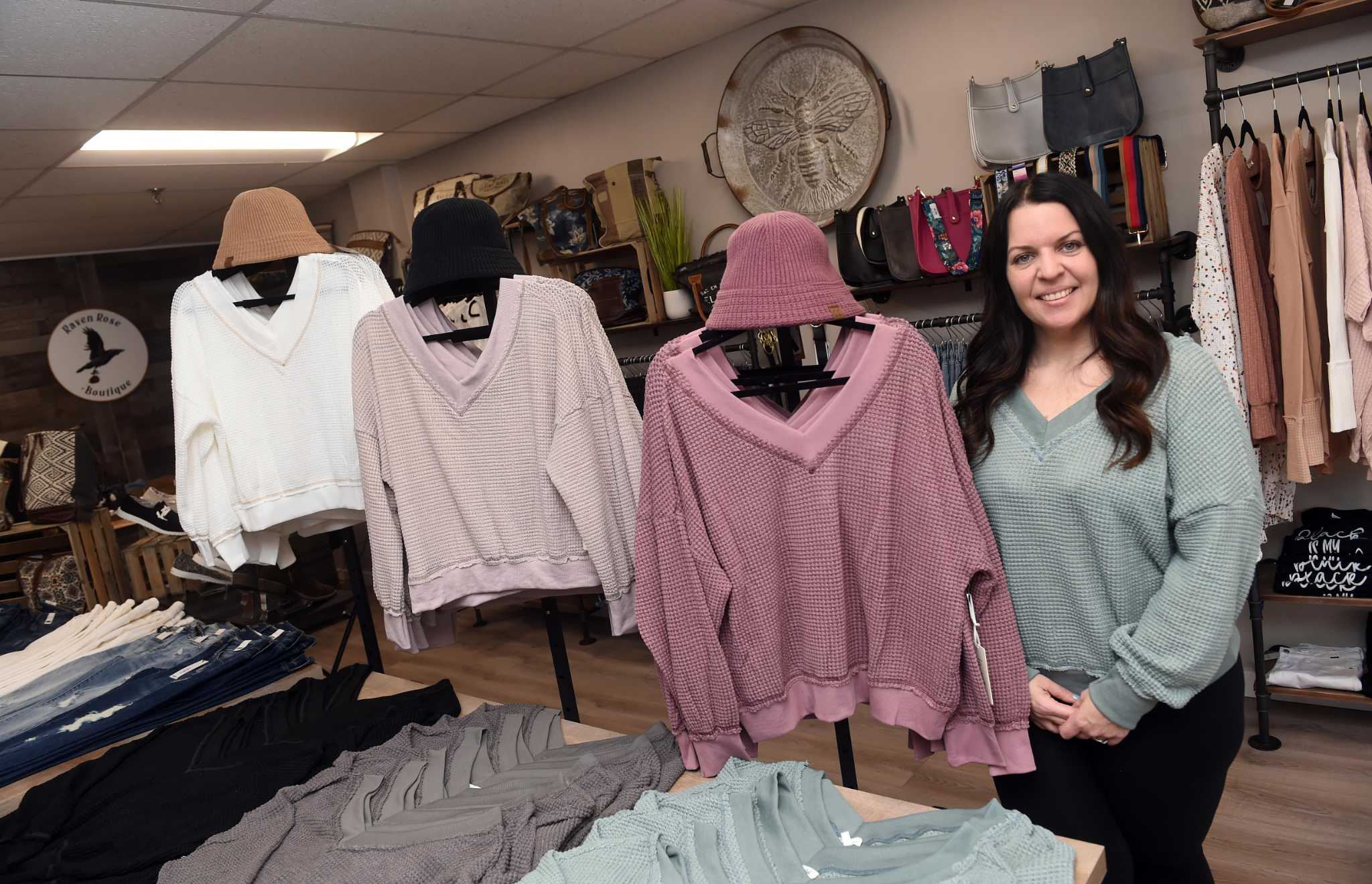 Raven Rose Boutique brings a little spring to Strawberry Hill