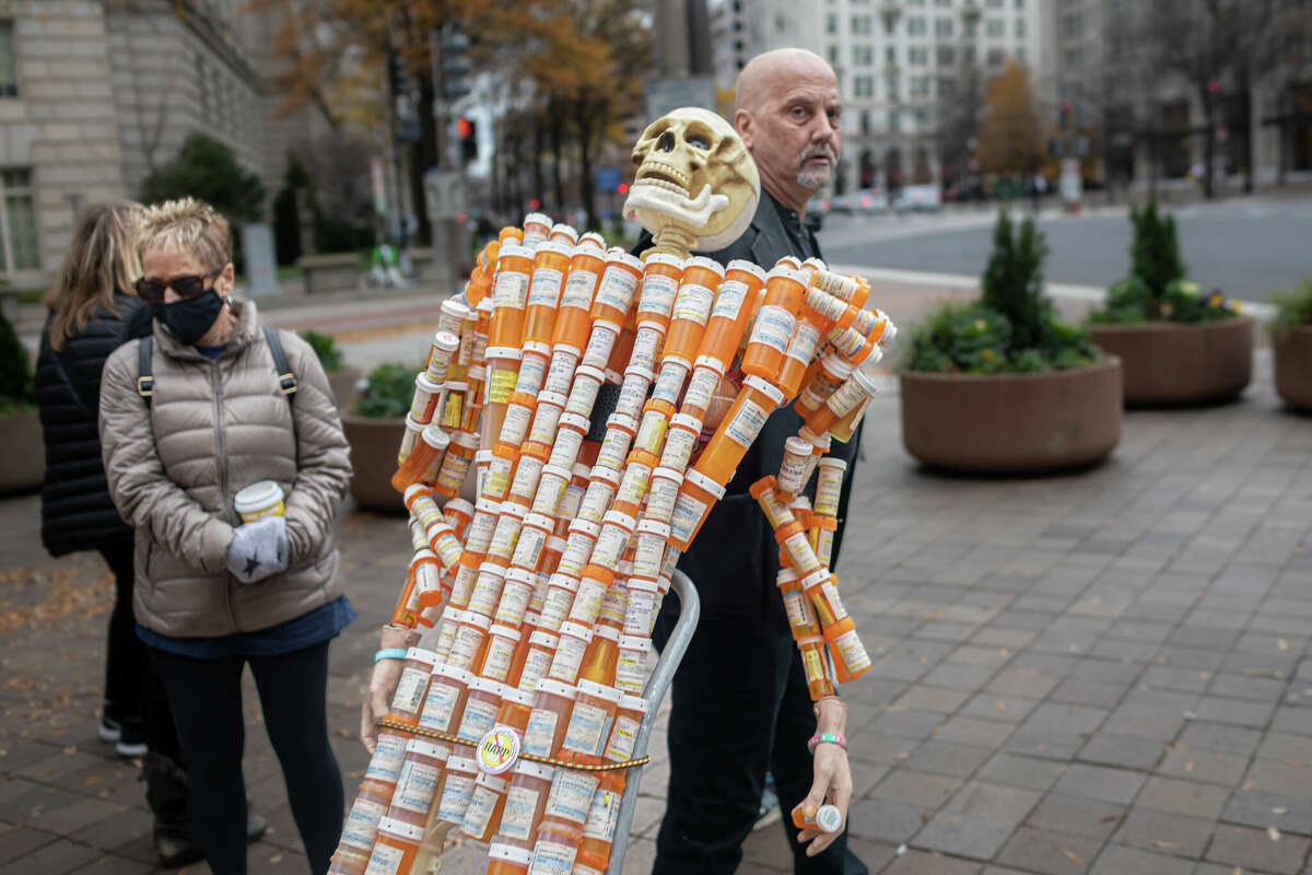 Frank Huntley has been trying to raise awareness of opiate addiction with his sculpture "Pill Man," traveling across the United States in remembrance of those who lost loved ones to the opioid epidemic.