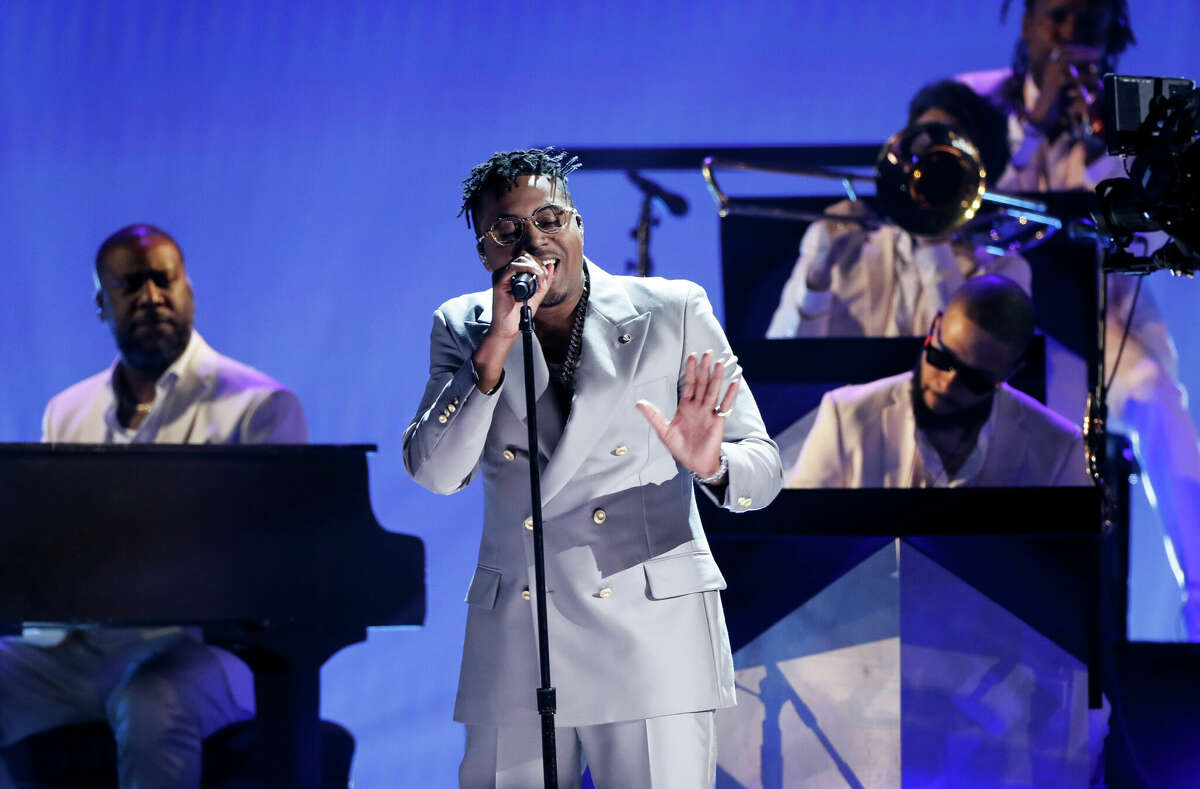 NAS performs at the 64th Annual Grammy Awards on Sunday, April 3.