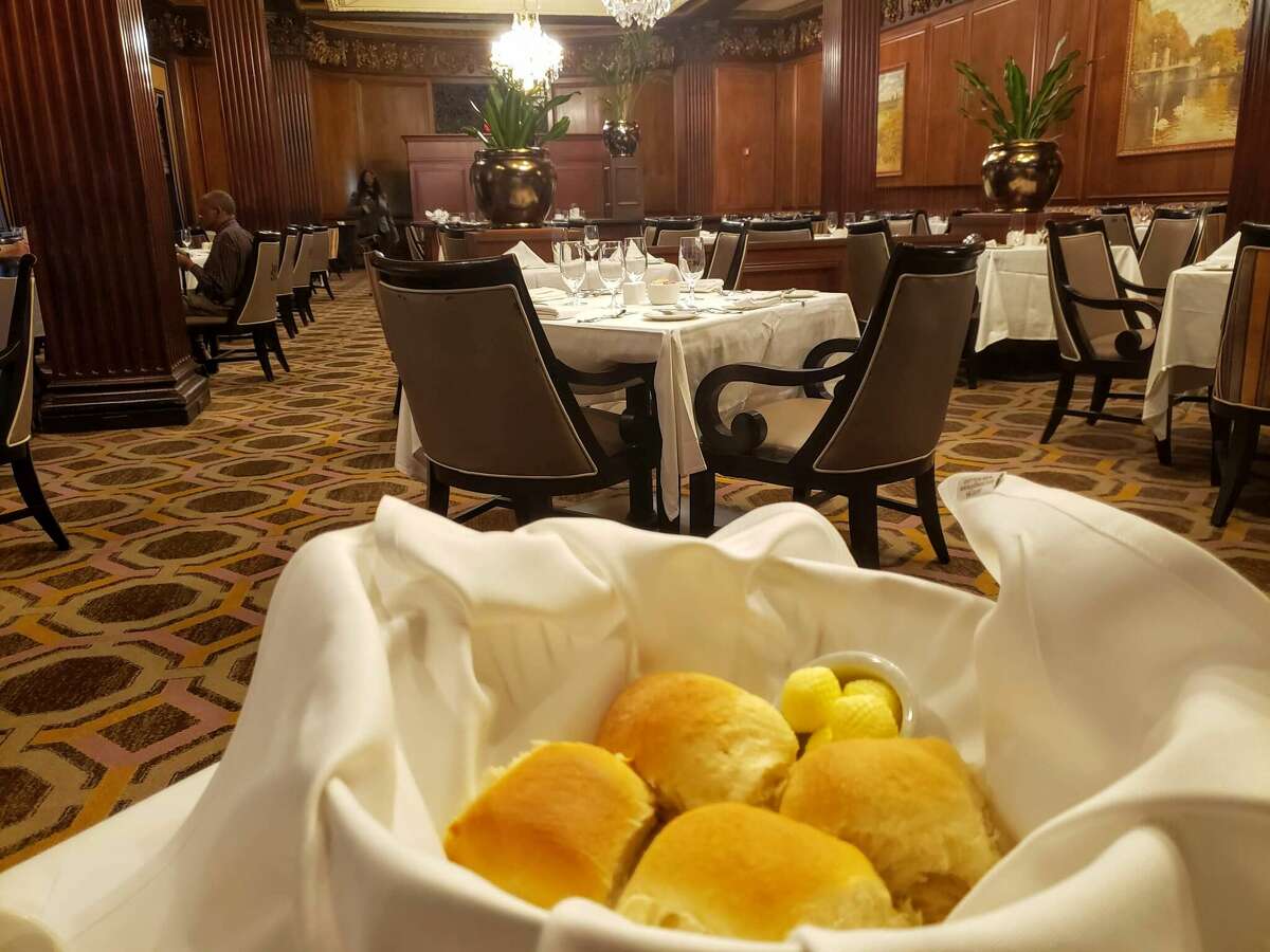 Parker’s restaurant continues the same high style with crisp white table cloths and upholstered chairs at the Omni Parker House Hotel in Boston   