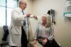 Houston doctor's procedure reduces recurrent stroke risk by 75%