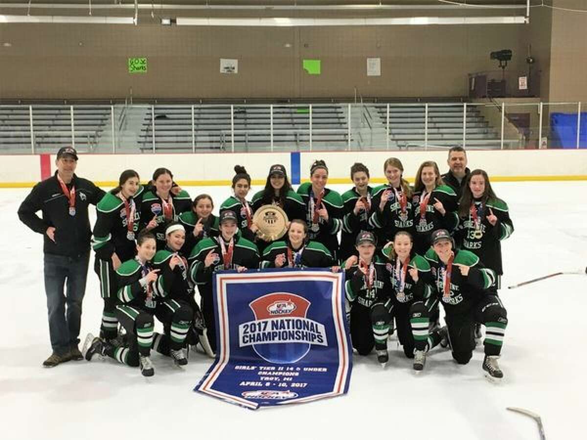 Girls Hockey Shoreline Sharks win u14 AA National Championship