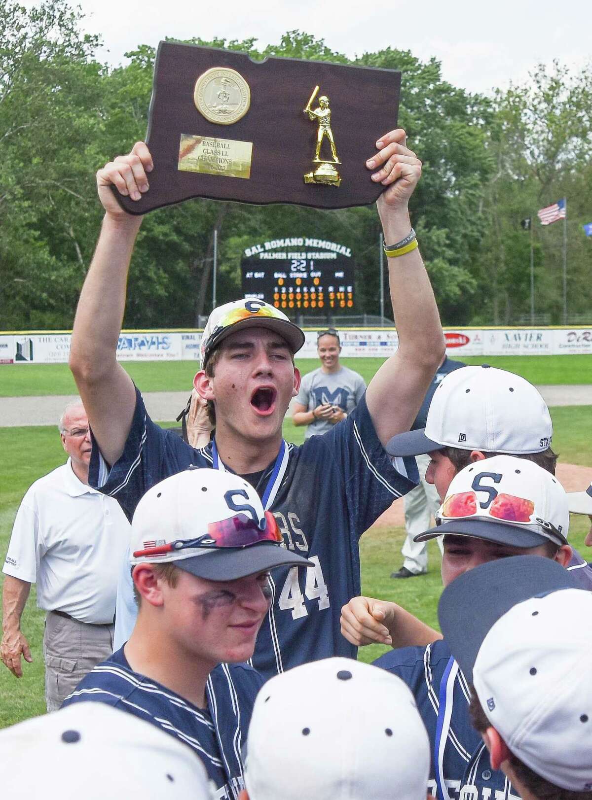 The Staples Wreckers won the 2017 Class LL baseball championship on Saturday, June 10, 2017, with a 5-1 win over Amity Regional High School at Palmer Field in Middletown. Photo John Nash
