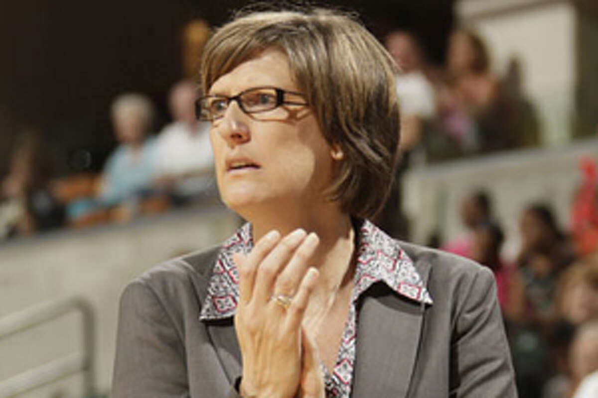 Connecticut Sun coach Anne Donovan spoke to St. Mark School Friday. She said high school girls basketball in Connecticut is “very strong.”- Photo: WNBA.com