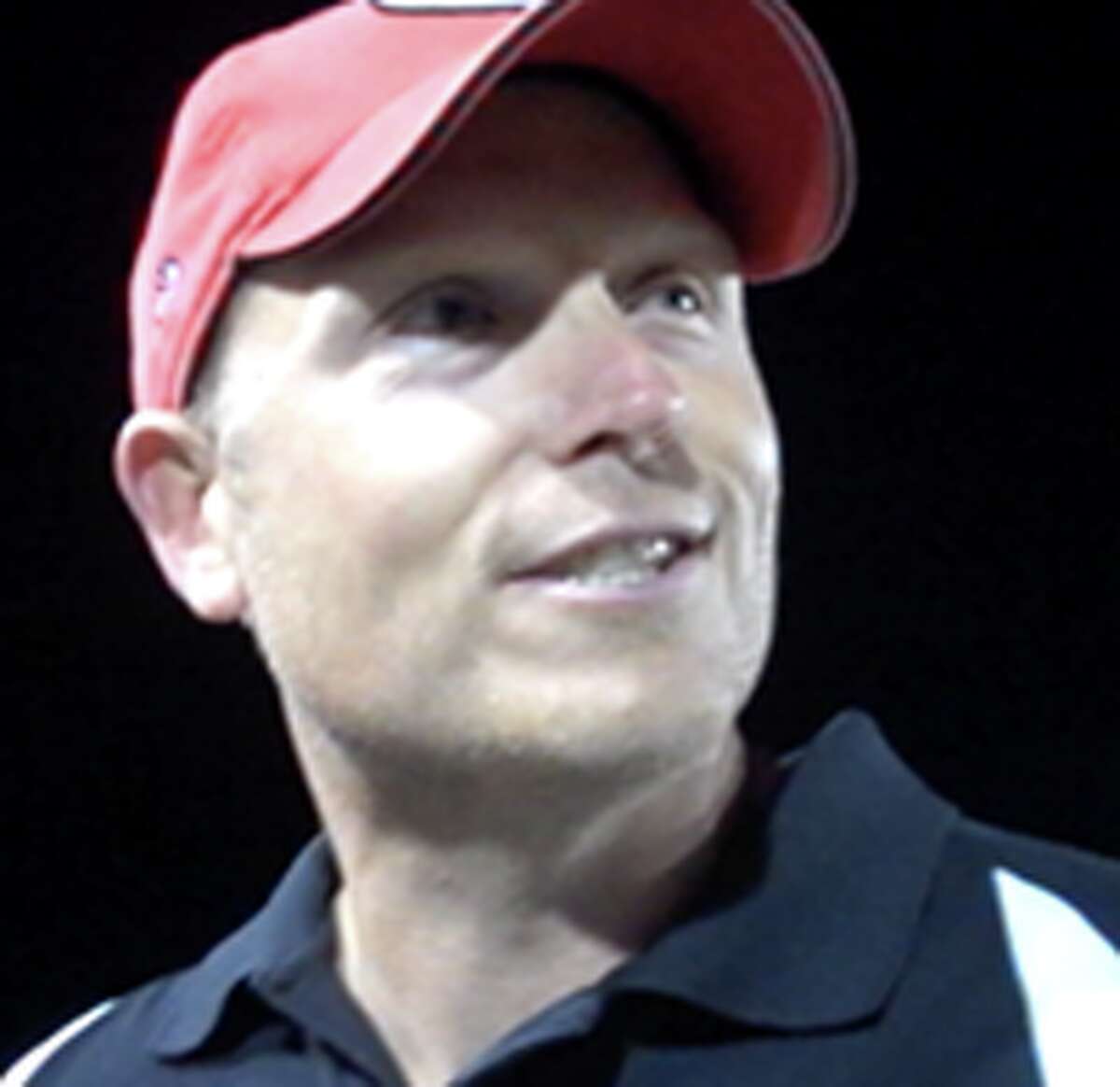 Dave Roach resigns as Pomperaug football coach