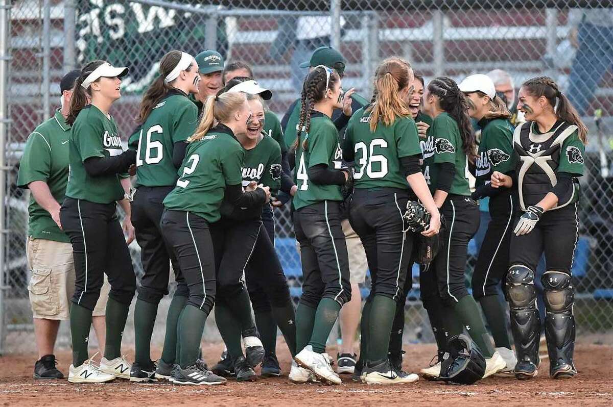 Griswold’s softball team celebrates its Class M semifinal victory over North Branford at DeLuca Field, Stratford, Thursday, June 7, 2018 (Photo Catherine Avalone)