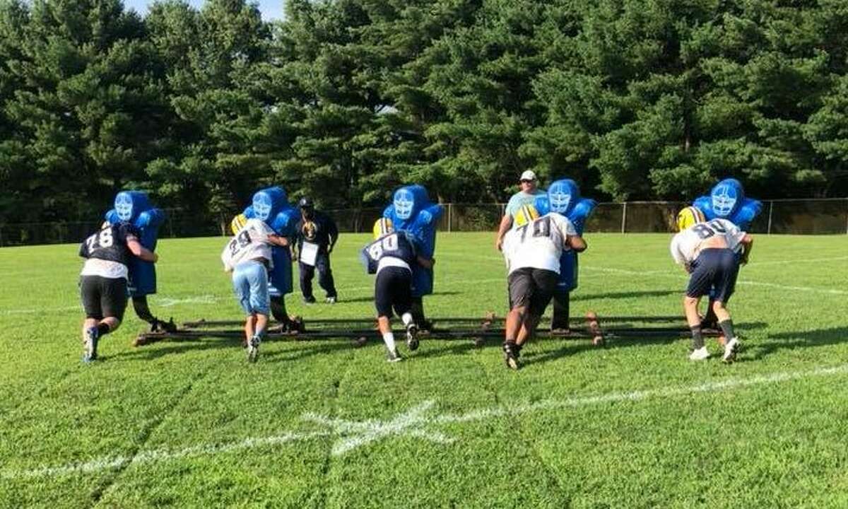 Football: Jonathan Hernandez resigns after one season as Ledyard coach