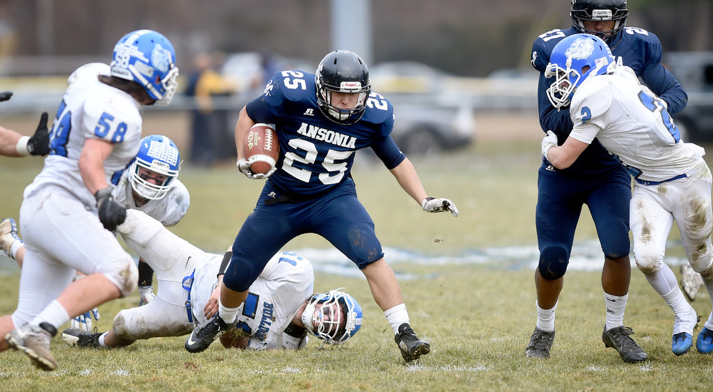 NVL Football 2018 ANSONIA Preview