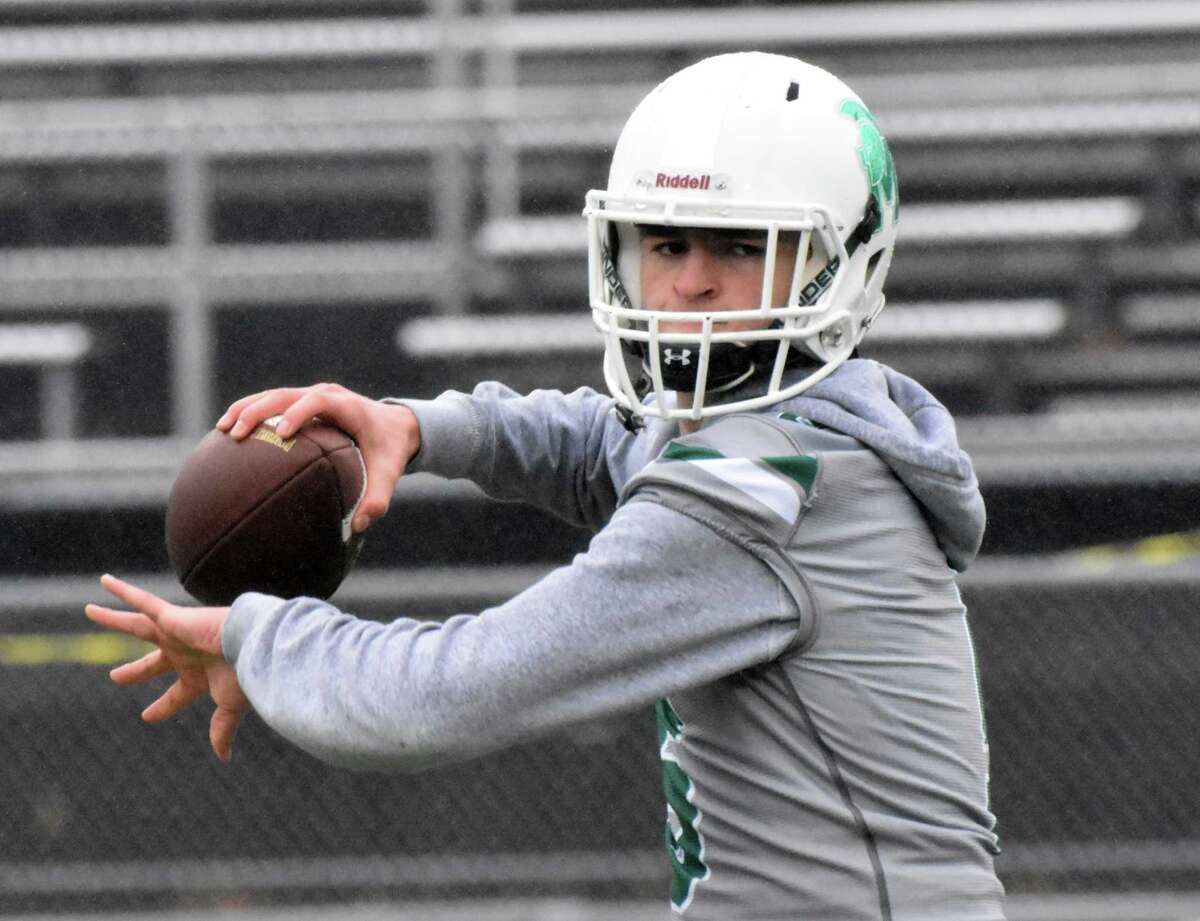 Maloney defense comes up with big stops against Platt, advances to