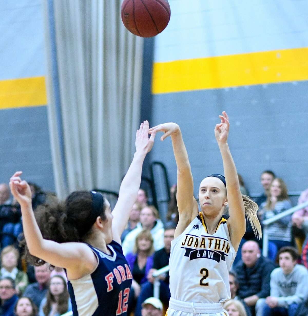 Cali Jolley releases her game-tying 3-pointer that sent the game to overtime vs. Foran on Jan. 18, 2019.