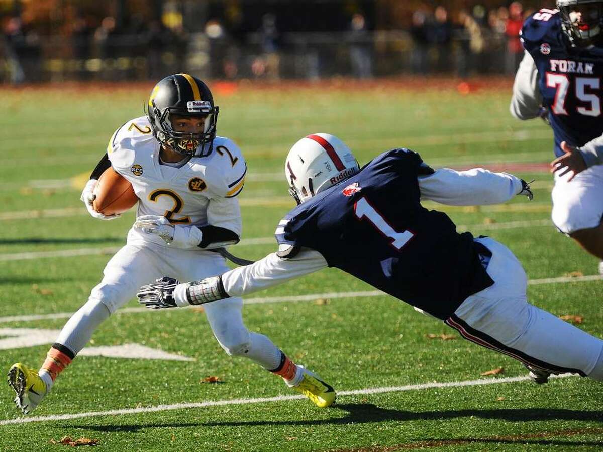 Foran, Law playing for CIAC position in Thanksgiving football game