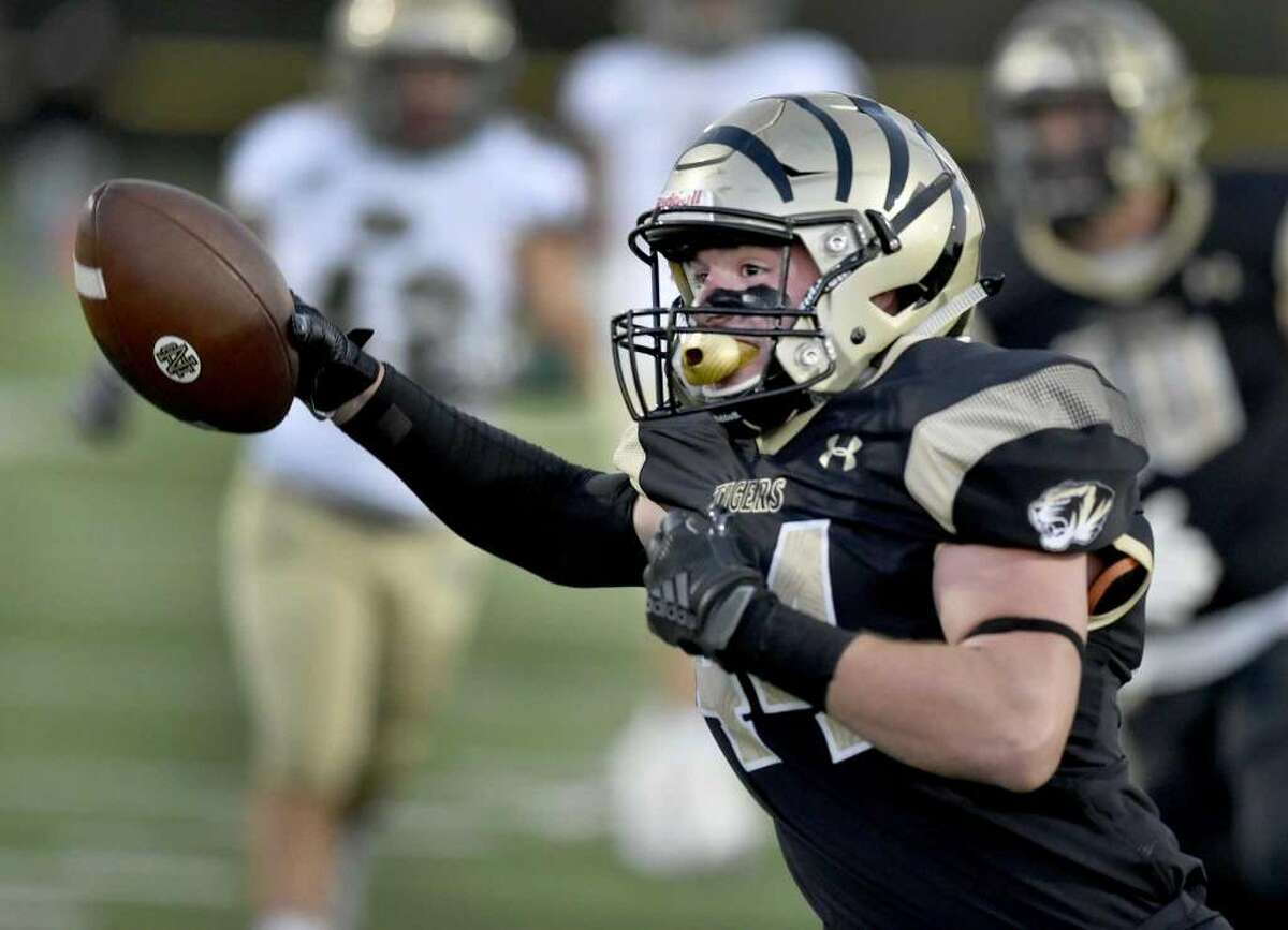 GameTimeCT Preseason High School Football Top 10: Greenwich is No. 1