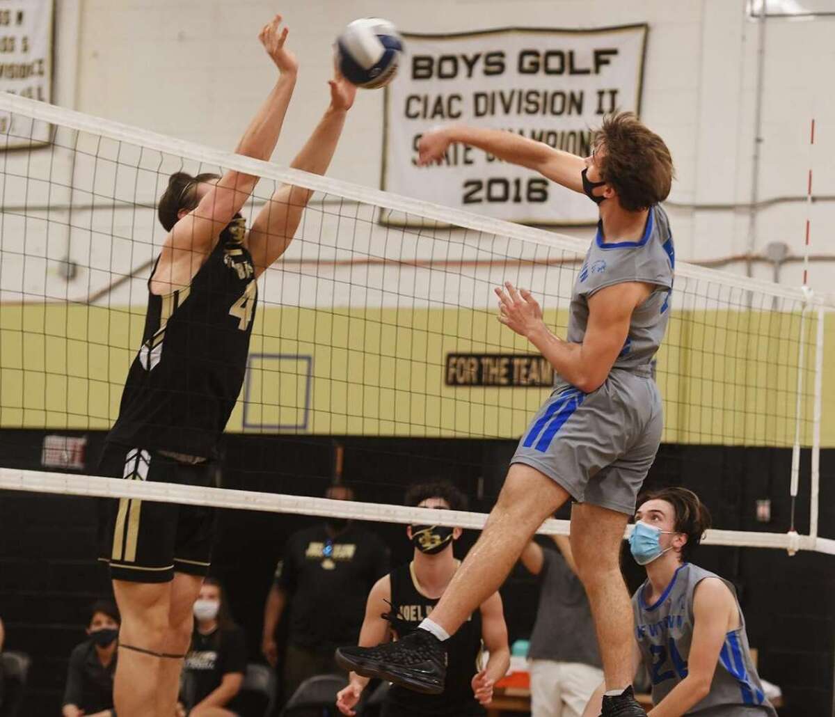 Barlow defeats Newtown 3-0 in the SWC boys volleyball championship match at Joel Barlow High School in Redding, Conn. on Wednesday, May 26, 2021.