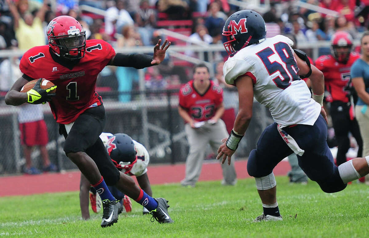 Most unbelievable play I've ever seen': Hyde's interception lifts