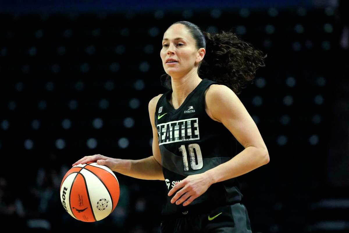 The Seattle Storm’s Sue Bird dribbles in the first half of a WNBA second-round playoff game against the Phoenix Mercury in September.