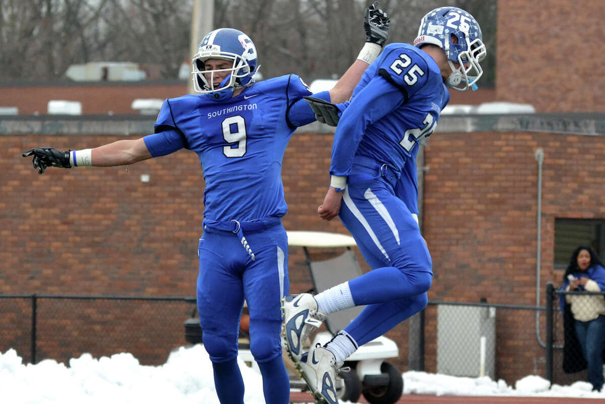 The GameTimeCT Top 10 Poll Week 5: Southington now solid at No. 1, Cheshire  replaces Trumbull