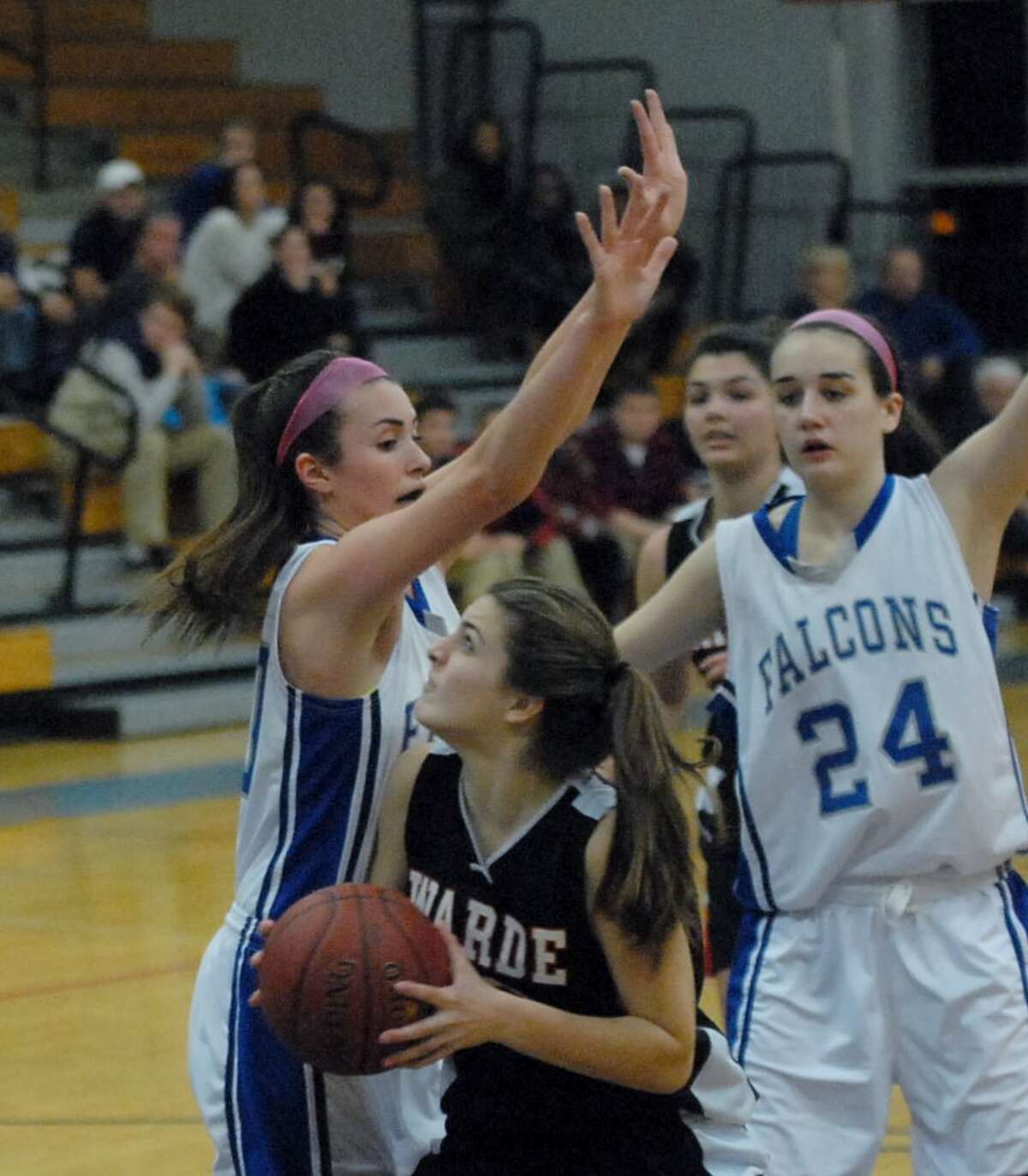 Fairfield Warde goes up for a shot against Ludlowe during Tuesday’s girls’ basketball game. Photo by Mary Albl
