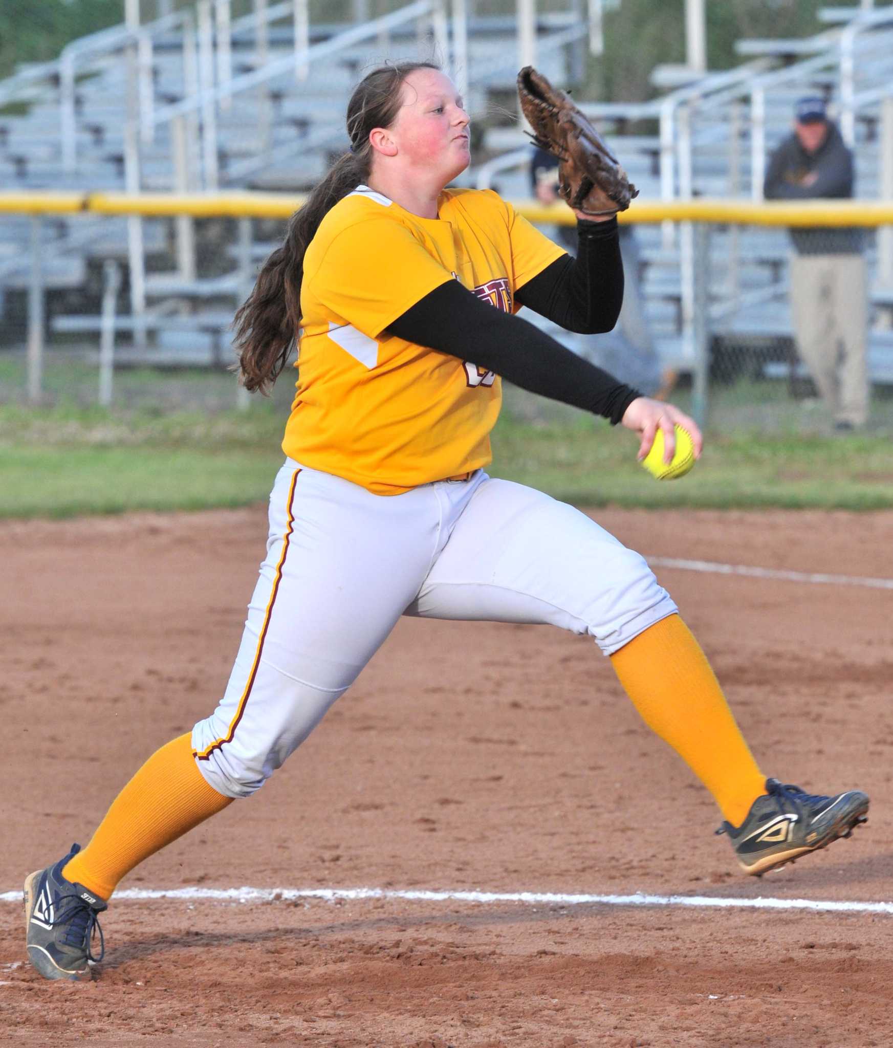 Softball 2015: Top 10 Games to Watch