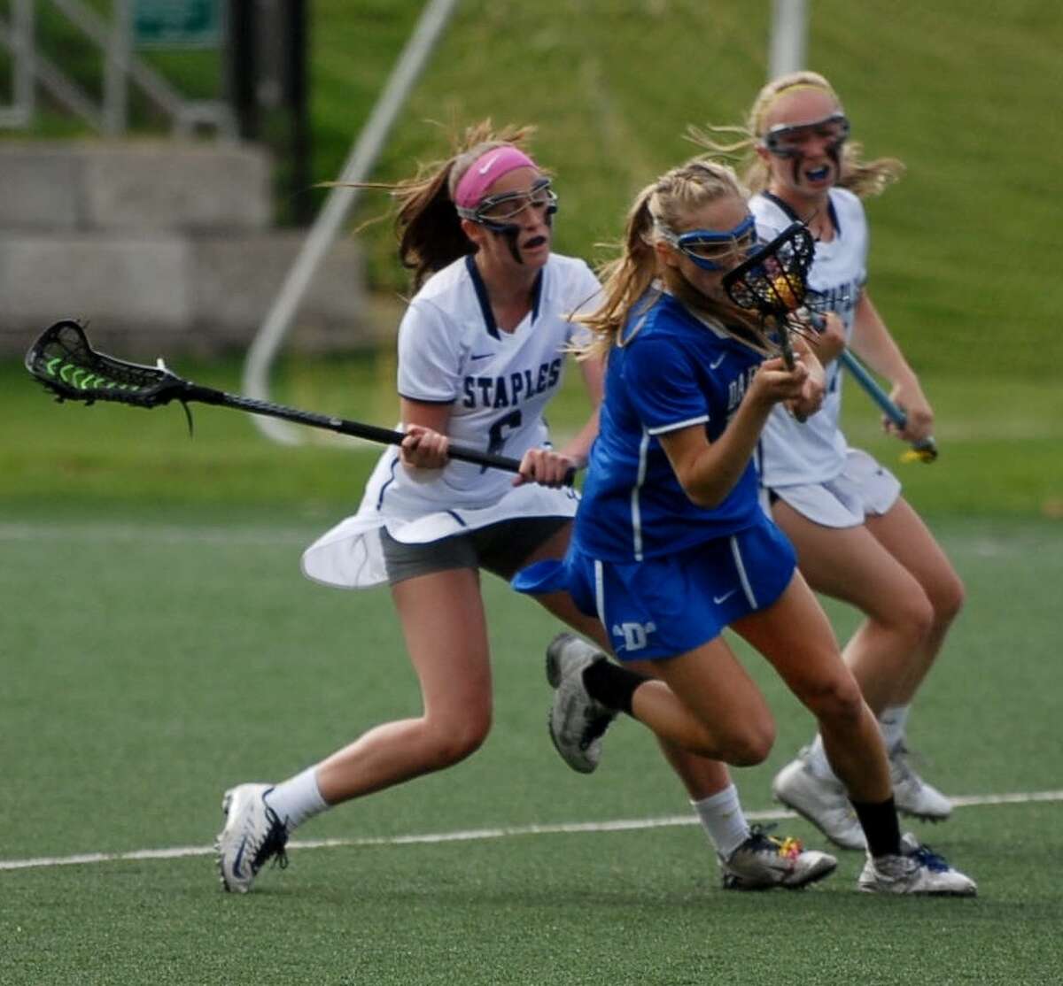 Girls lacrosse: Darien shuts down Staples