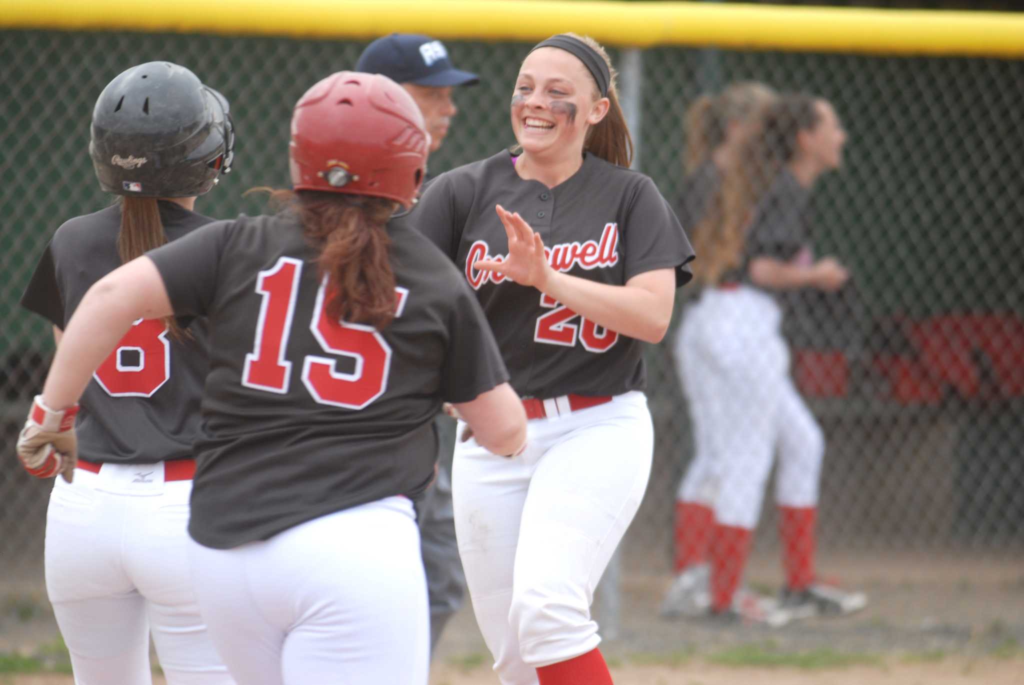 Softball Late rally lifts Cromwell past Portland