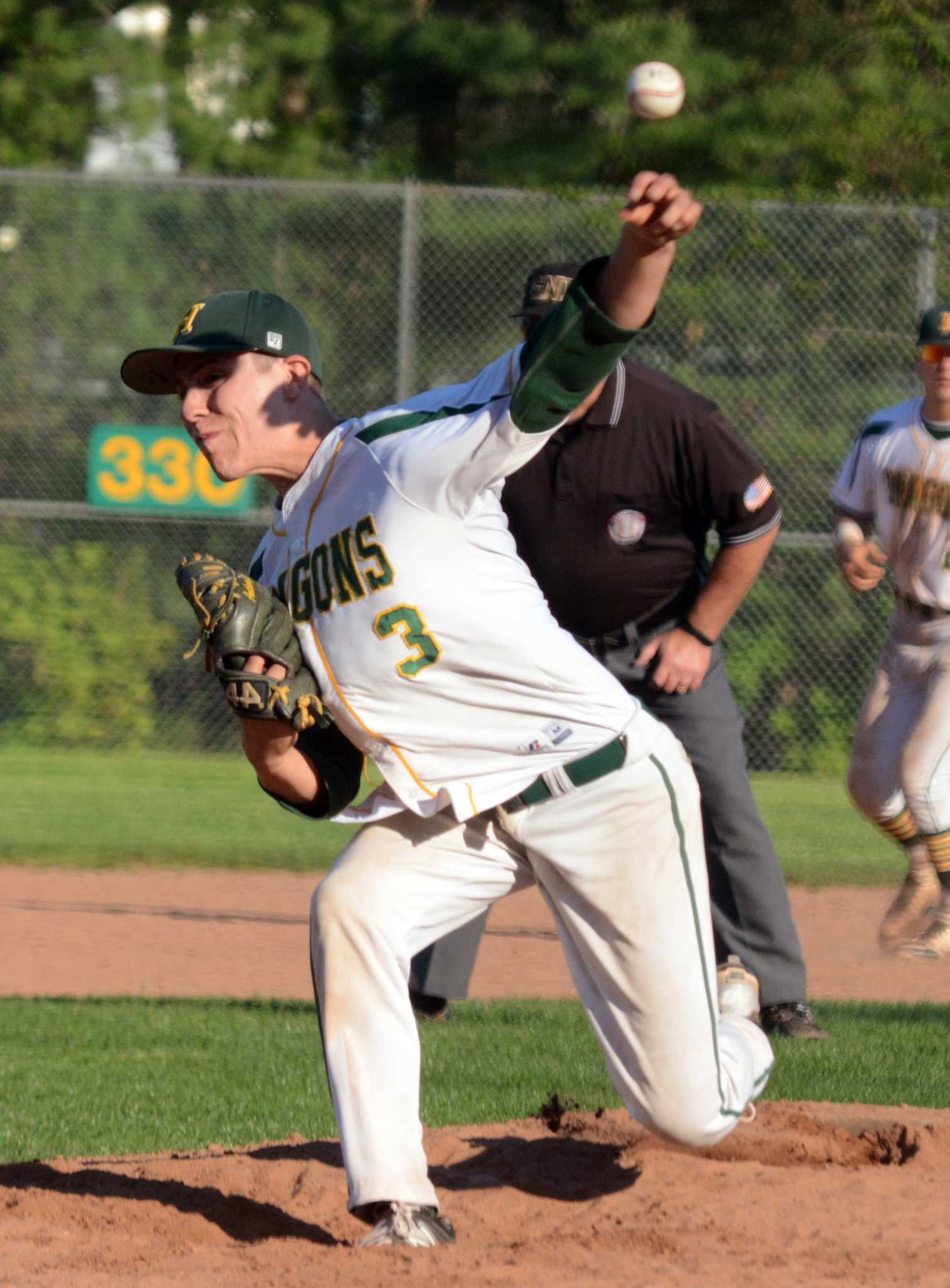 Baseball Hamden completes fantastic week with victory over Guilford