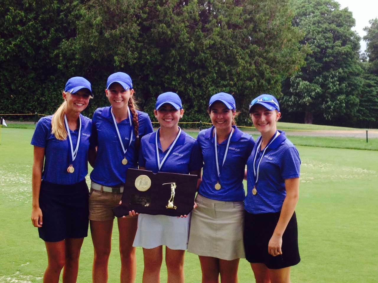 Girls golf: Berlin wins CIAC state championship