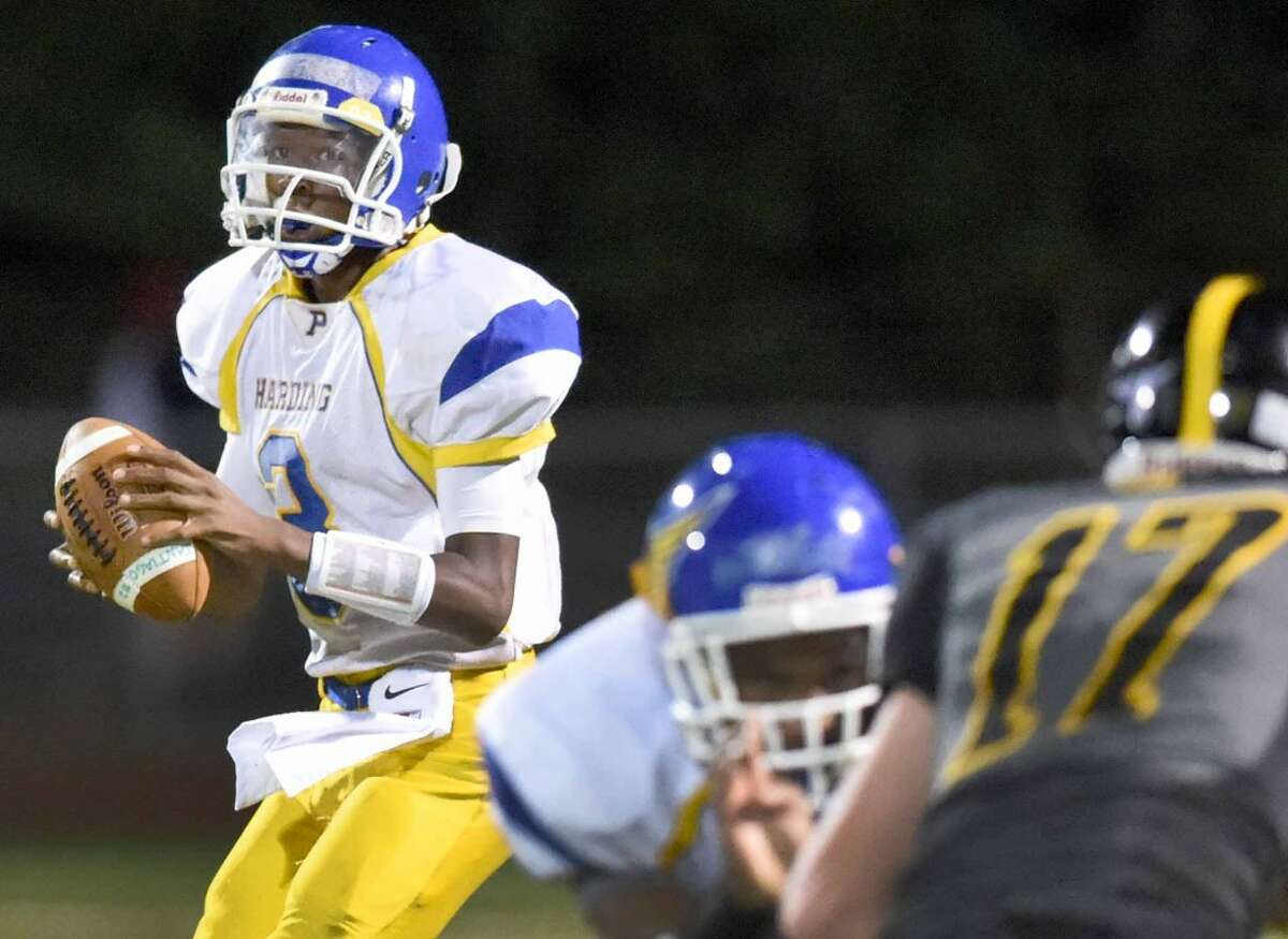 Sophomore quarterback Taisaun Phommachanh already has scouts talking and Harding thinking playoffs in its first CSC season