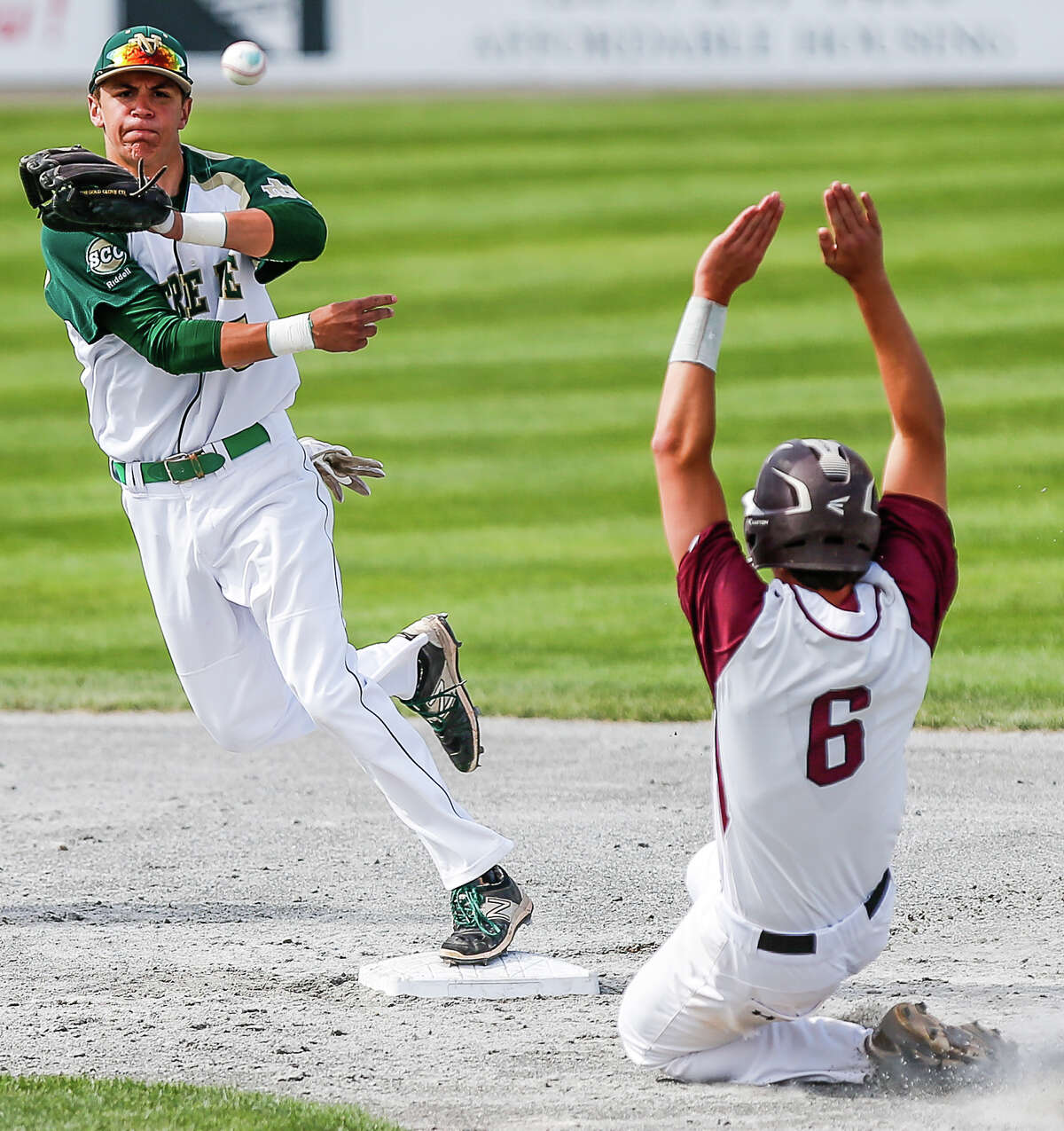 Notre Dame-West Haven baseball embracing mental side of the game