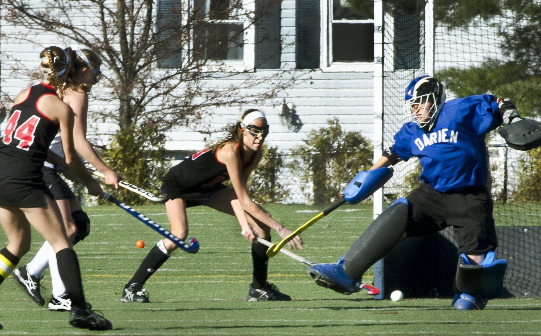 Darien rallies to stun Cheshire, win Class L field hockey championship