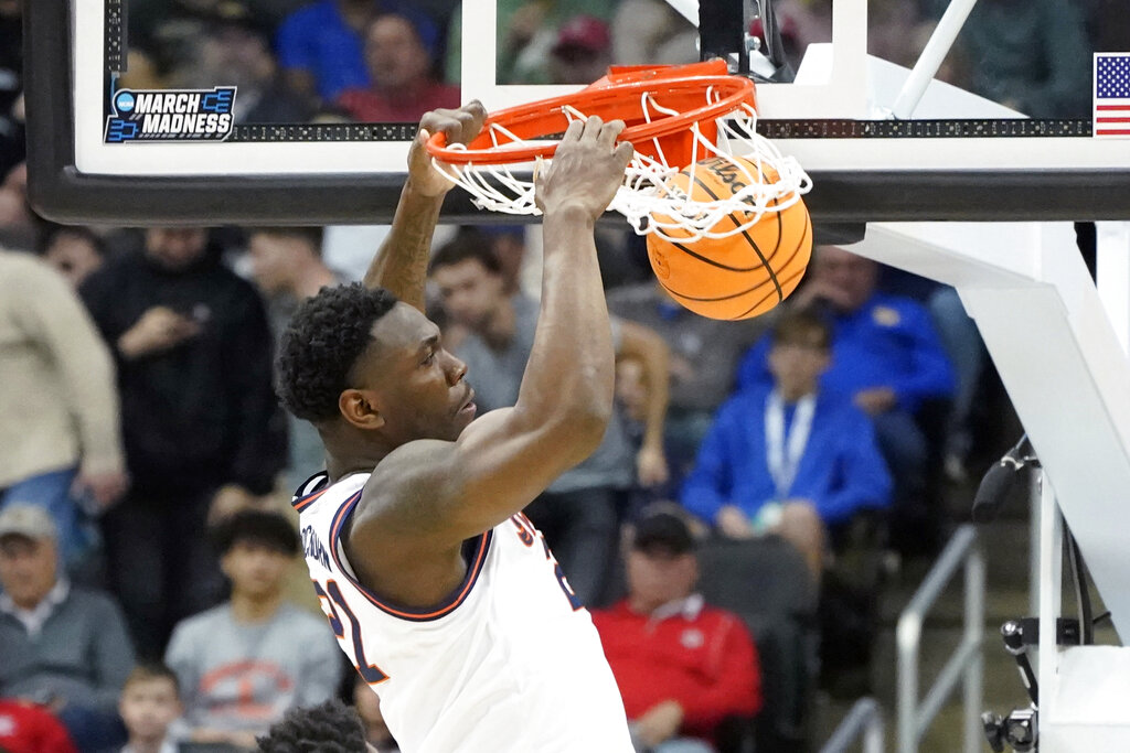 Big Ten Basketball: Illinois Center Kofi Cockburn Declares for