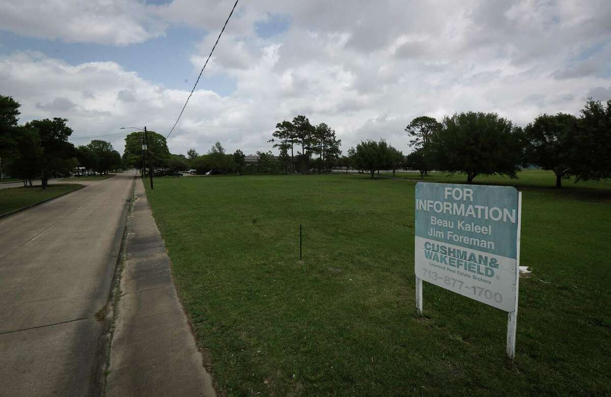 Houston to buy 27 acres to add affordable homes to market