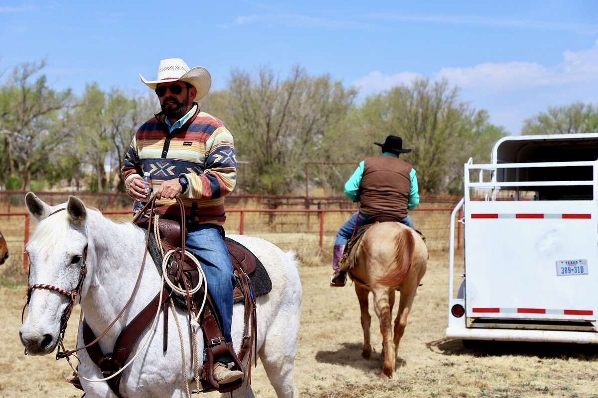A group of local riders took part in a Cabalgata (or Glory Ride) on Saturday that began at Caudle Lake in Hale Center and ended at the Bar None Rodeo grounds in Plainview. 