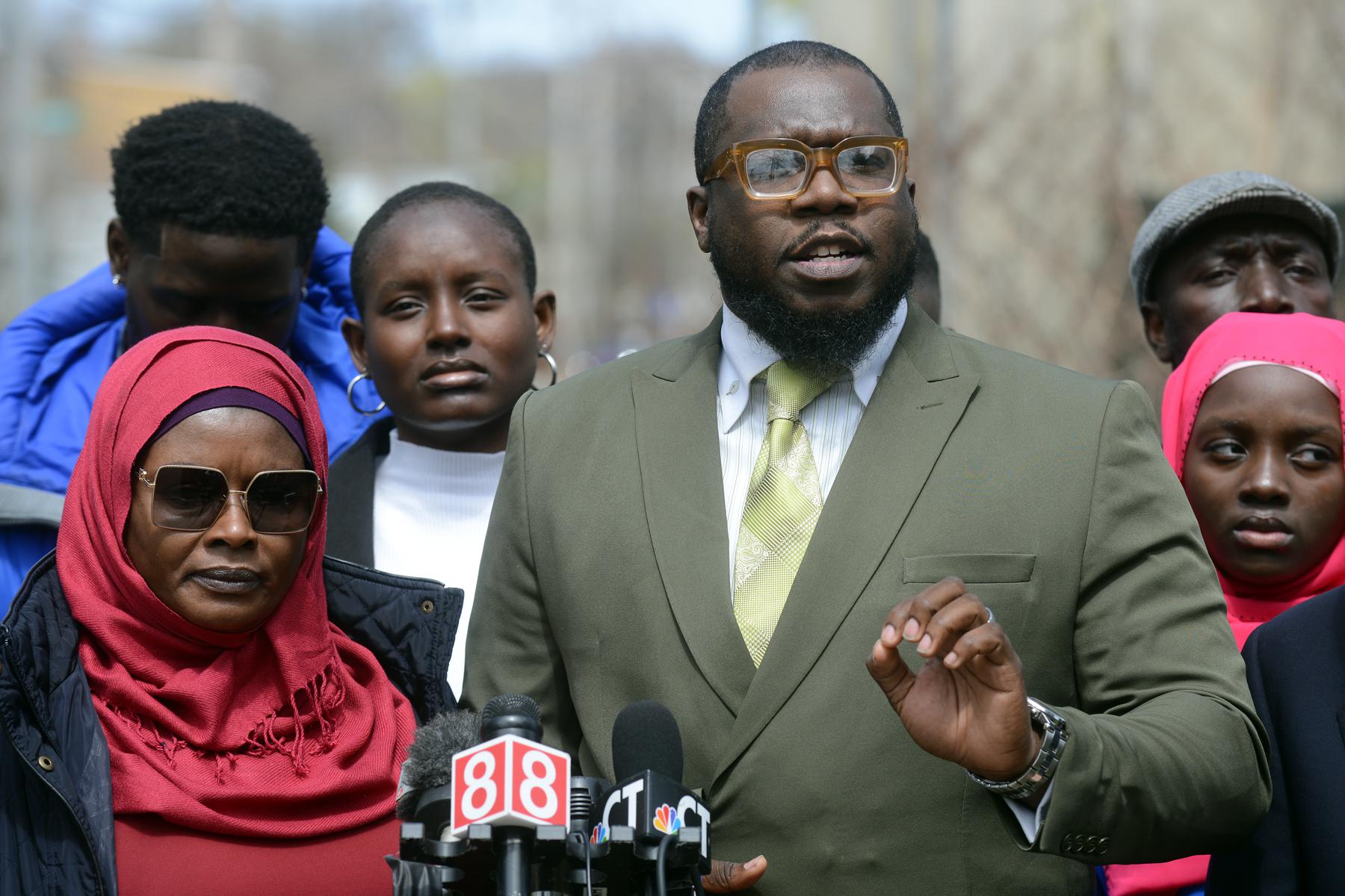 Family of New Haven man killed by CT trooper says manslaughter charge 'just the beginning' - Vimarsana News
