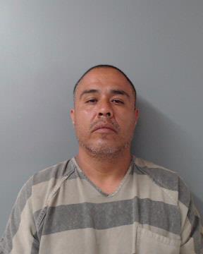 Man linked to south Laredo shooting remains at large - Vimarsana News