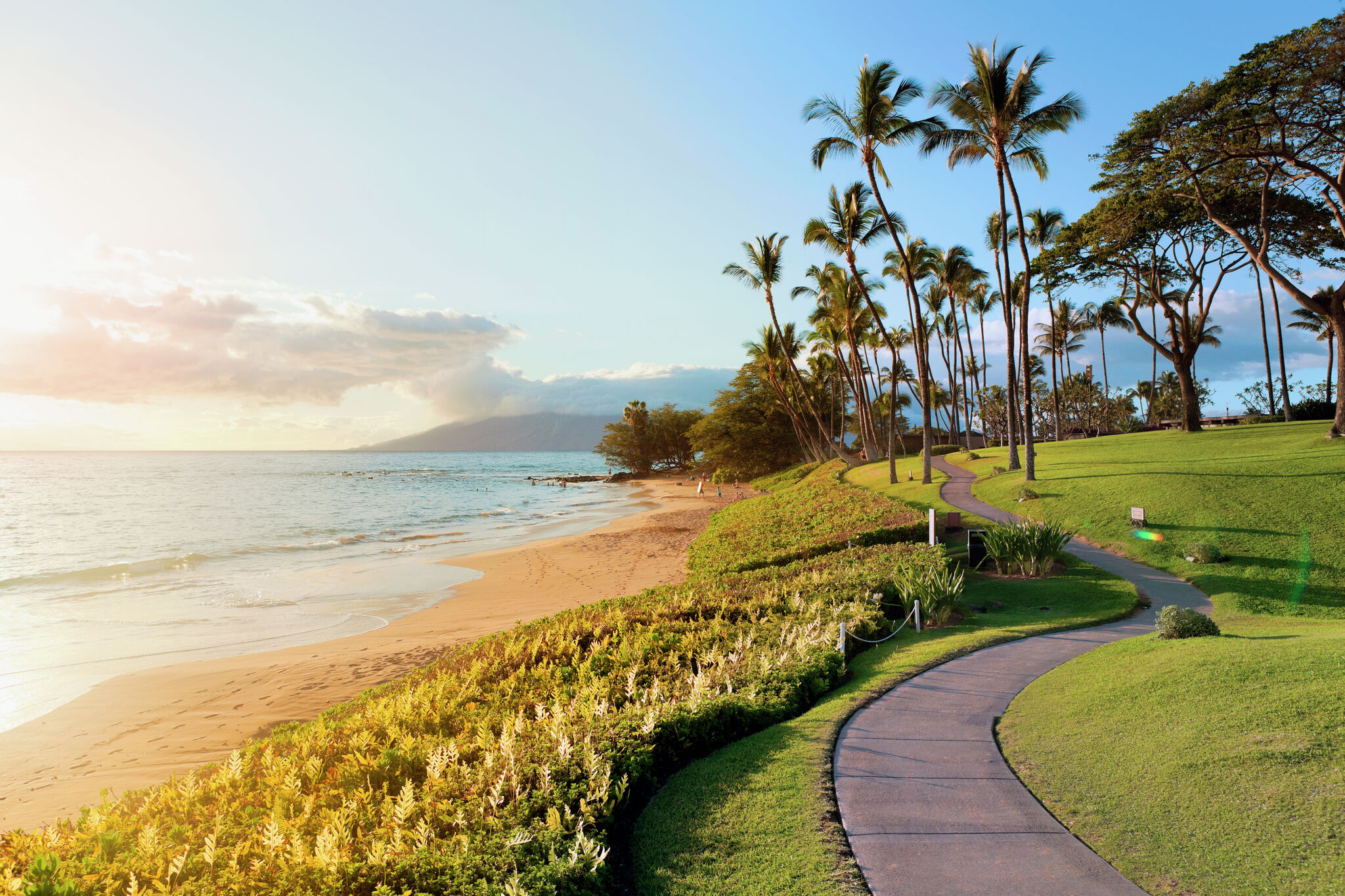 9 idyllic Hawaii resorts that are worth the splurge