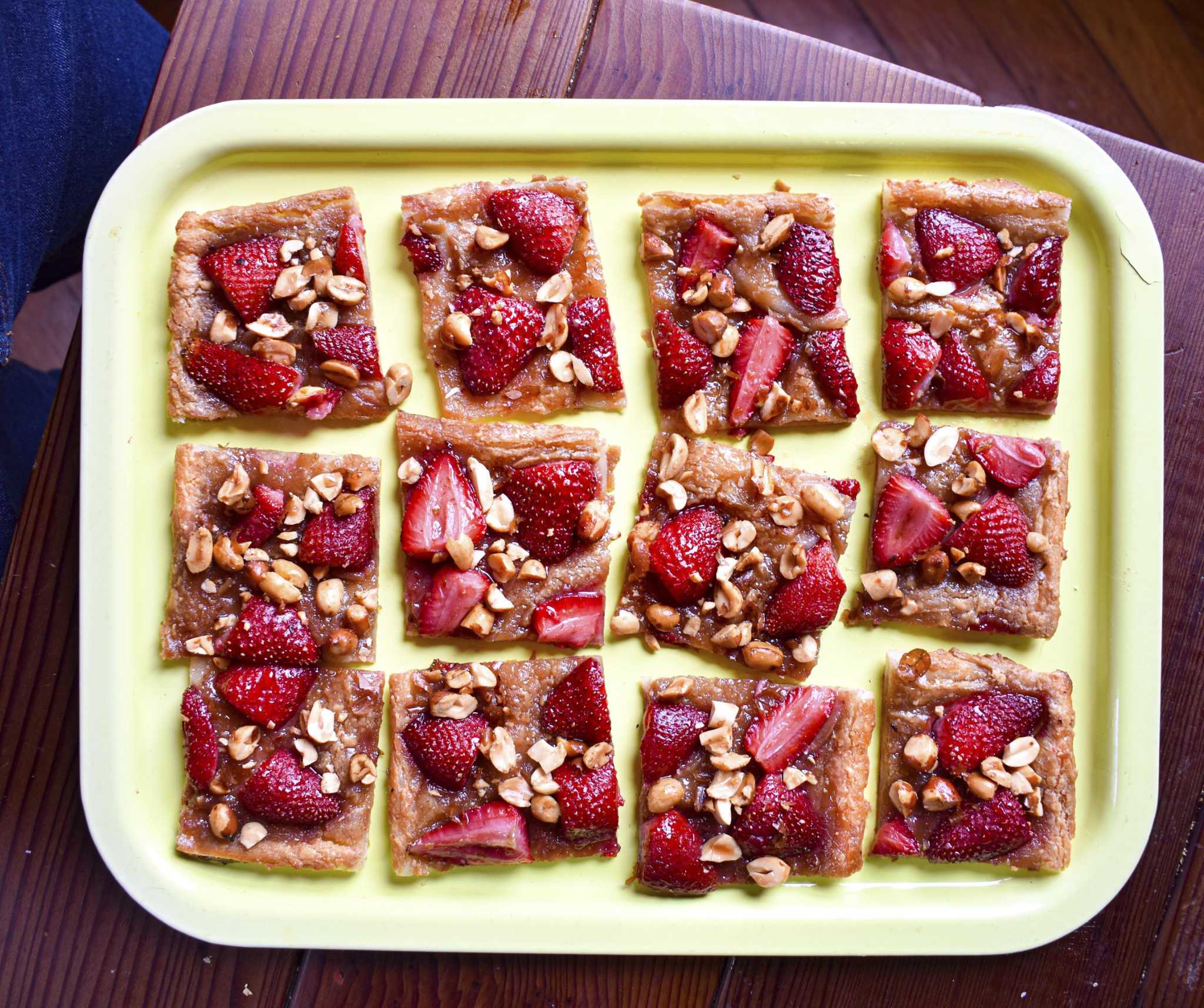 Too cool for school: Enjoy this PB&J snacking tart all day - Vimarsana News