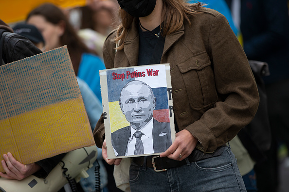 Commentary: Llewellyn King — Threat of nuclear war emboldens Putin - Vimarsana News
