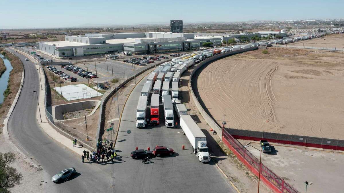 Trucks are stalled at the Zaragoza International Bridge in Ciudad Juarez to protest Gov. Greg Abbott’s increased state inspections, which clogged the border. A reader points out a possible consequence of Abbott’s action.