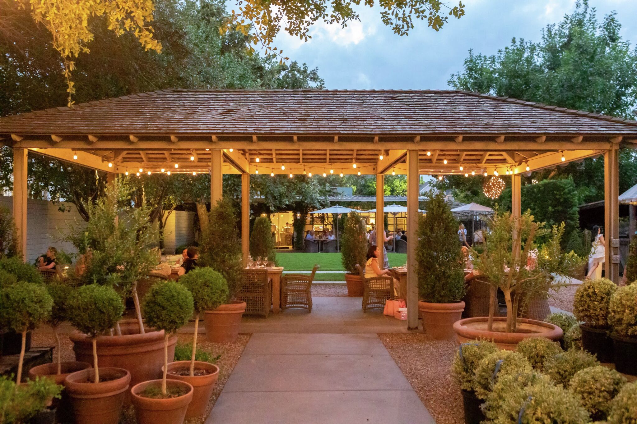 5 of Houston's prettiest patios for fall outdoor dining