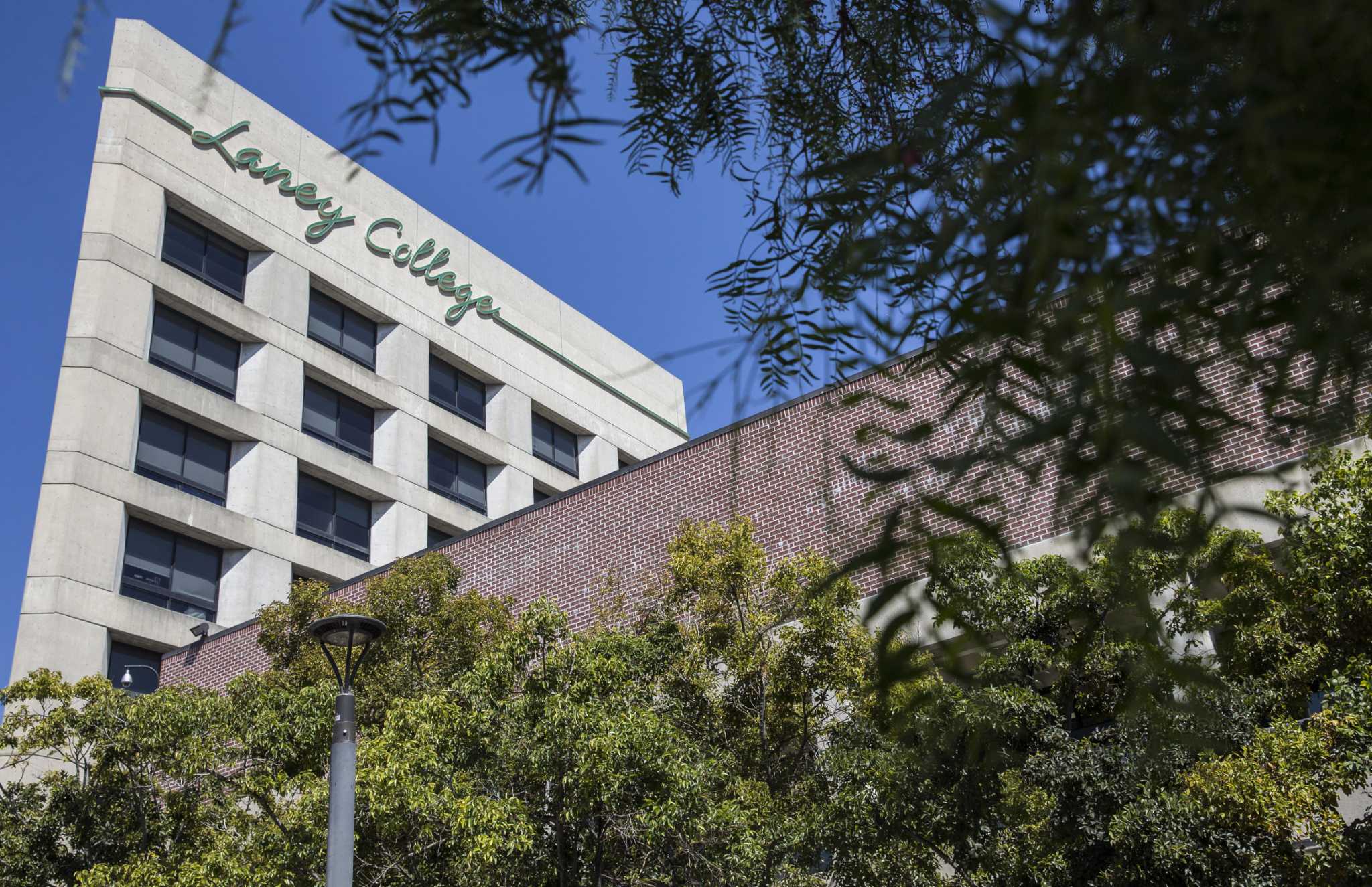 Laney College journalists sue Peralta College District in public