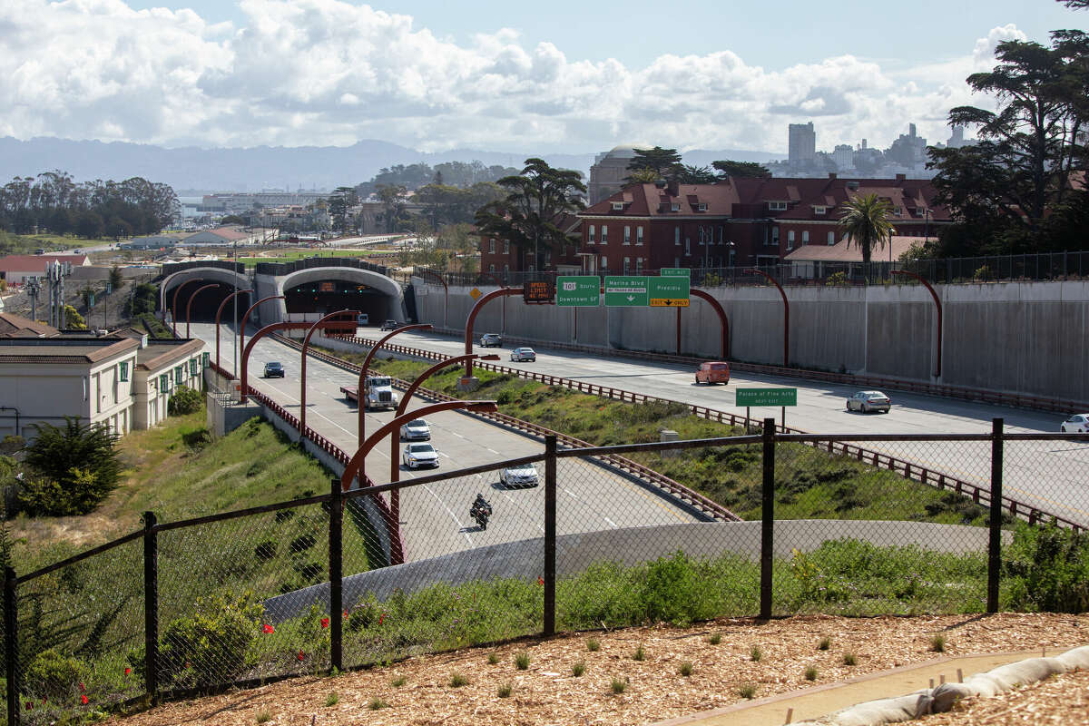 A view of the Presidio Parkway from the newly opened Battery Bluff.