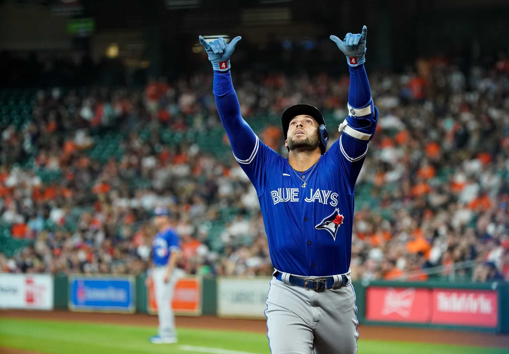 Blue Jays' George Springer rips leadoff homer in first at-bat against  Astros in Houston