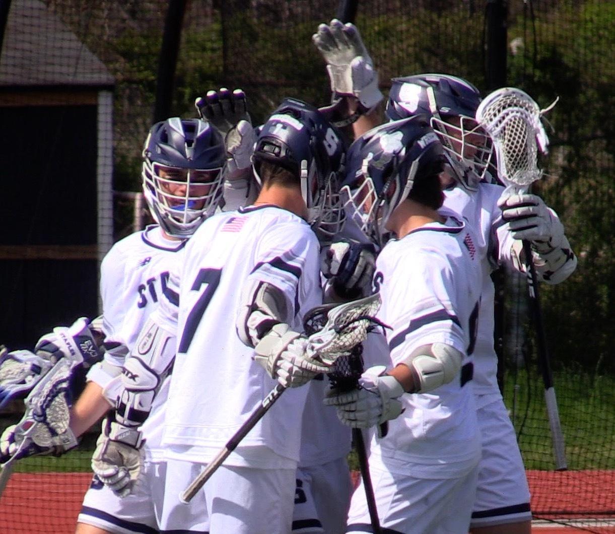 Sequenzia's third-quarter goals help No. 2 Staples past No. 3 Wilton - Vimarsana News