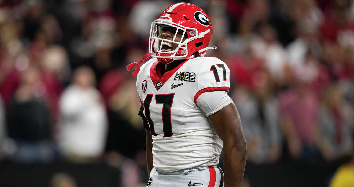 Georgia Bulldogs ILB Nakobe Dean (17) celebrates during the Alabama Crimson Tide versus the Georgia Bulldogs in the College Football Playoff National Championship, on January 10, 2022, at Lucas Oil Stadium in Indianapolis, IN. (Photo by Zach Bolinger/Icon Sportswire via Getty Images)