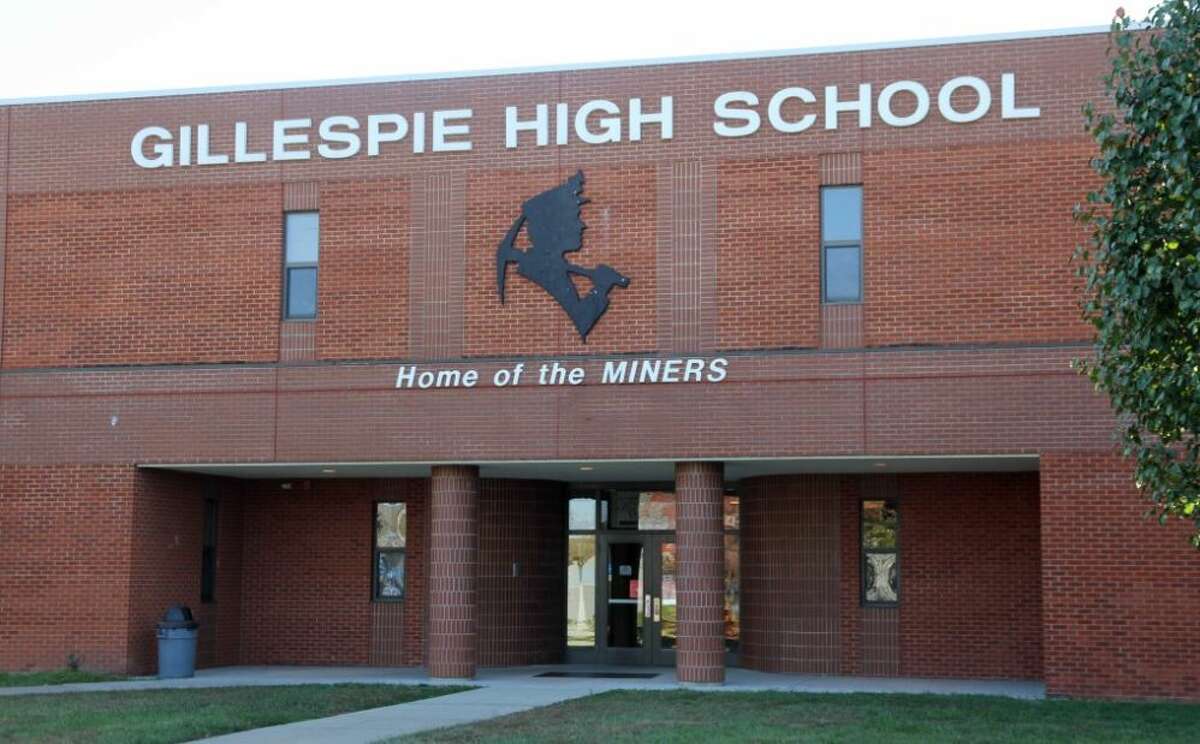 The Gillespie School Board is seeking applications to replace Jennifer Alepra who recently resigned from the board.
