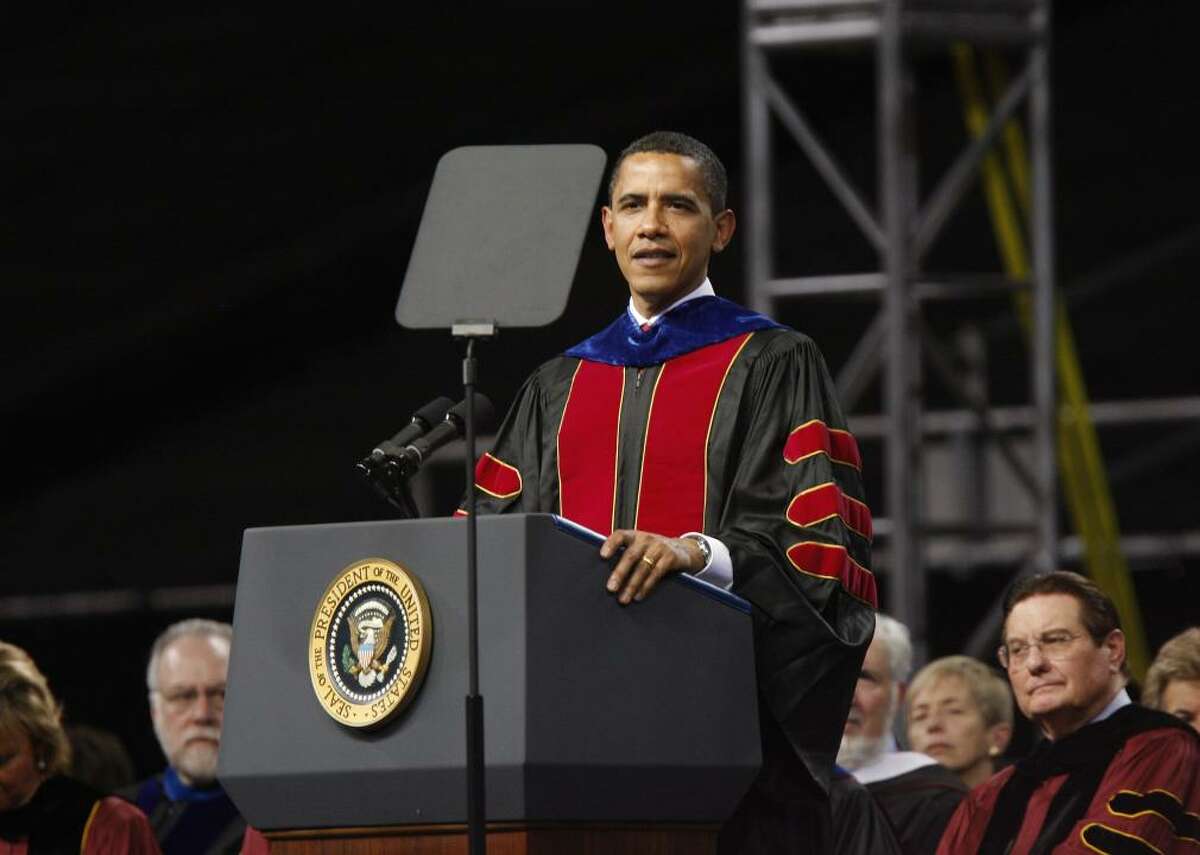 Famous commencement speeches from 10 public figures The excitement surrounding college graduation ceremonies leaves many future alumni wondering if they’ll remember anything beyond their name being announced, receiving their diploma, then moving their mortarboard tassels from the right side to the left. Despite the adrenaline rush, students often tune in when a good commencement speaker steps behind the lectern. The graduation tradition of having politicians, comedians, authors, public figures, actors, and other celebrities delivering these speeches further kicks up anticipation. When powerful enough, the words spoken can stick for a long time in memories. Even fake commencement speeches can proffer excellent advice and become part of history. Case in point, a speech purportedly given by Kurt Vonnegut that began, “Ladies and gentlemen of the class of ’97: Wear sunscreen.” (The speech was actually written in a column by Chicago Tribune writer Mary Schmich.) As you can see, wisdom put forth by renowned orators often becomes a part of history. Such is the case with the following 10 commencement speeches compiled here by College Ave for their inspiring messages for graduates.