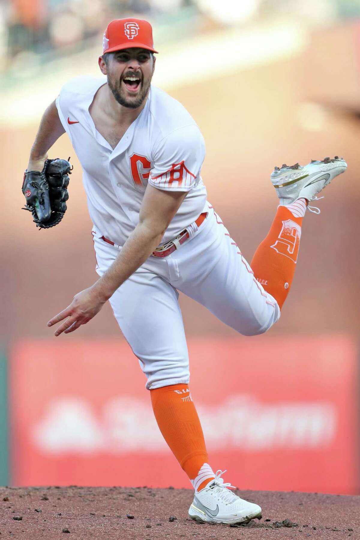 Carlos Rodon San Francisco Giants Unsigned Throws First Inning Pitch Photograph