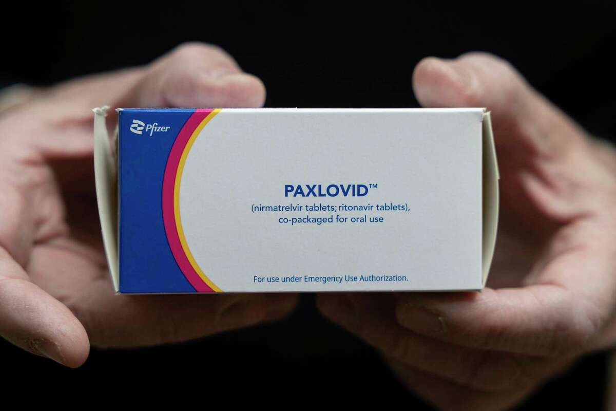 The antiviral drug Paxlovid is taken for five days.
