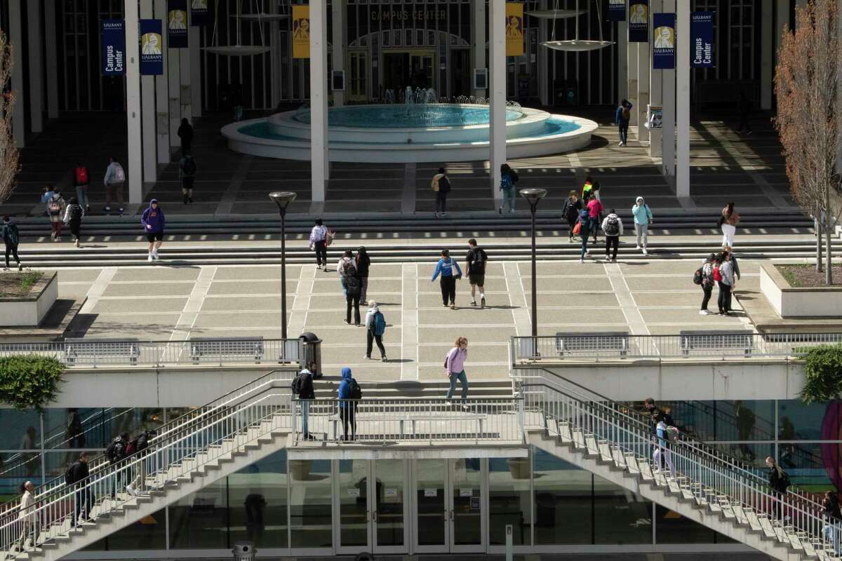 UAlbany Student Returned To Campus And Reported Being Grazed By Bullet ualbany-student-returned-to-campus-and-reported-being-grazed-by-bullet