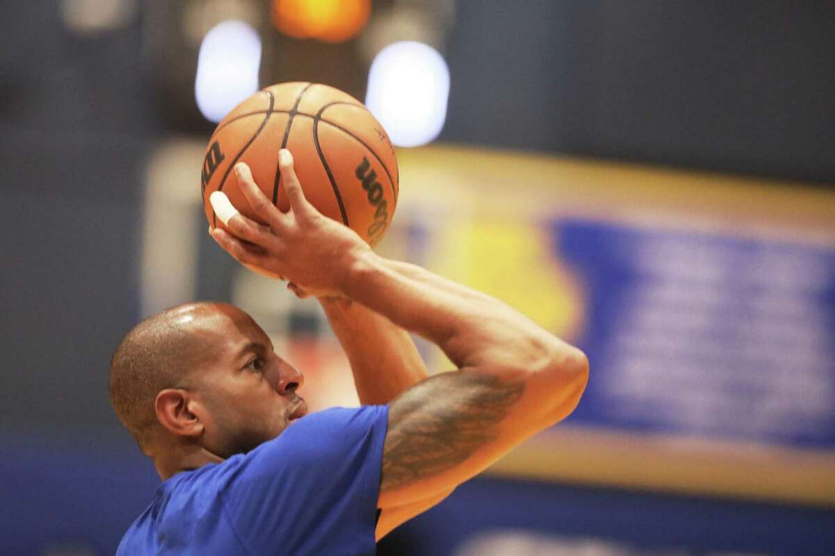 Warriors’ Andre Iguodala to miss Game 5 vs. Nuggets with neck issue. Andre Iguodala (9) practices at Chase Center as the Golden State Warriors players practice before Wednesday’s Game 5 against the Denver Nuggets on Tuesday, April 26, 2022 in San Francisco, Calif.